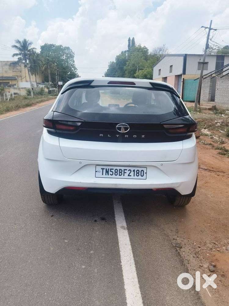 Tata Altroz 1.2 Xm Plus, 2021, Petrol
