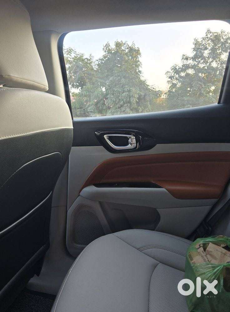 Jeep Compass 1.4 Limited (o) Petrol Dct, 2022, Petrol