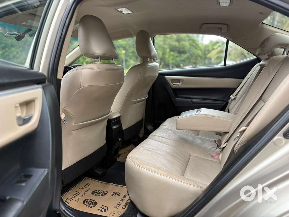 Toyota Corolla Altis Vl At, 2015, Petrol