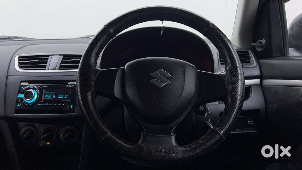 Maruti Suzuki Swift 1.2 Lxi (o), 2017, Petrol