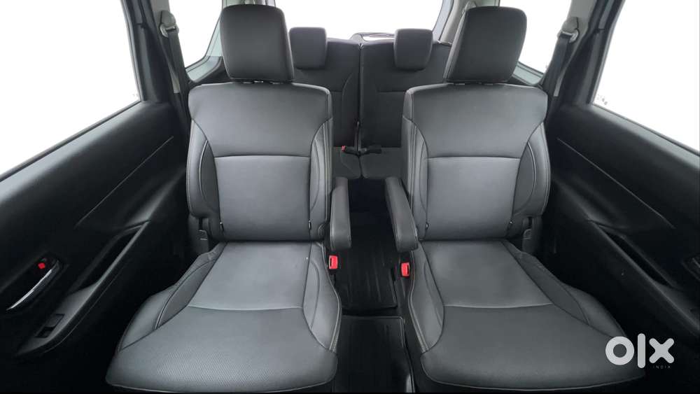 Maruti Suzuki Xl6 1.5 Alpha At, 2022, Petrol