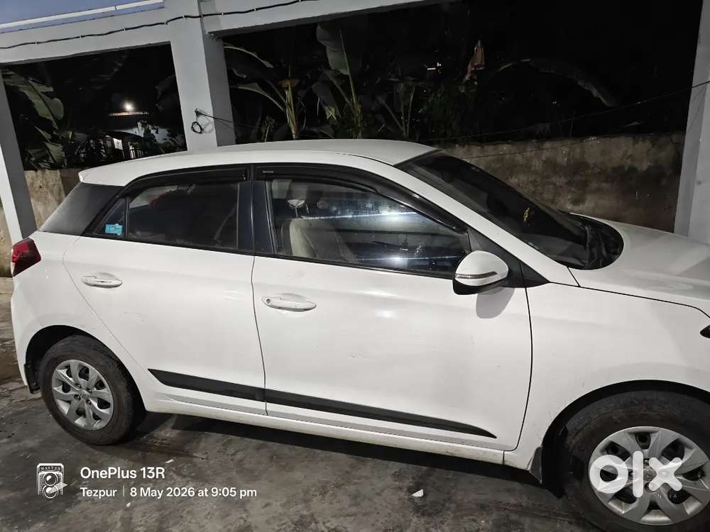 Hyundai I20 Spotz Petrol 2015
