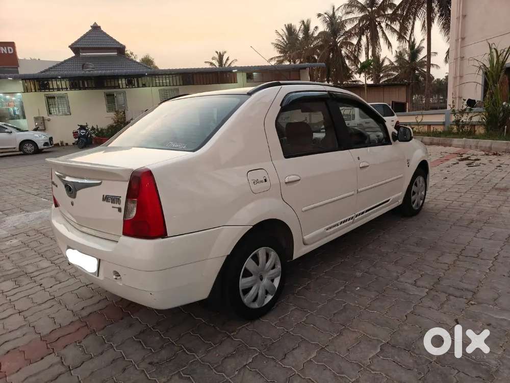 Mahindra Verito 1.5 D6 Top End Variant 2012 Model