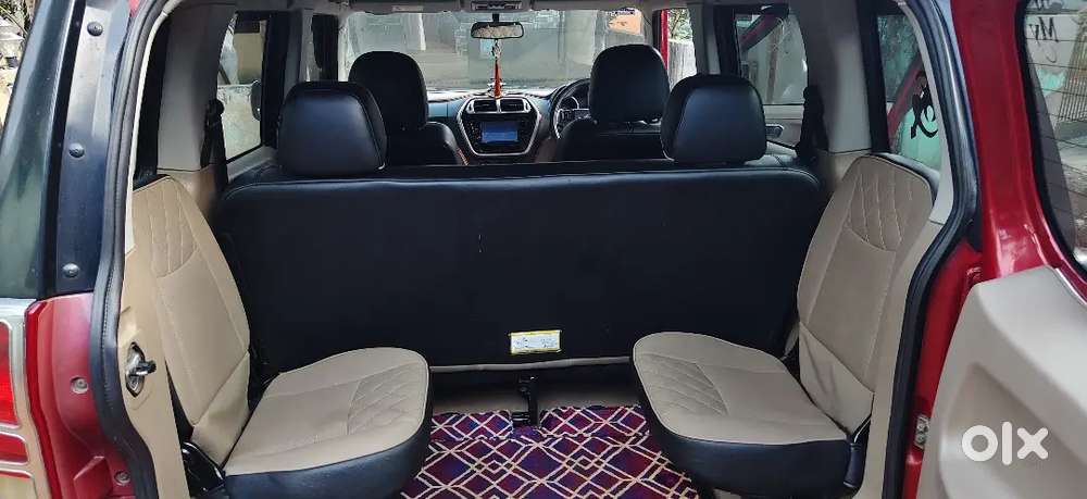 Mahindra Tuv 300 2018