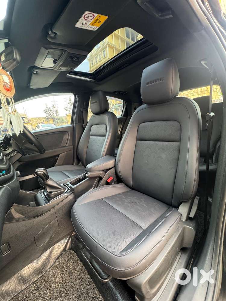 Tata Altroz Xz Plus (s), 2023, Petrol