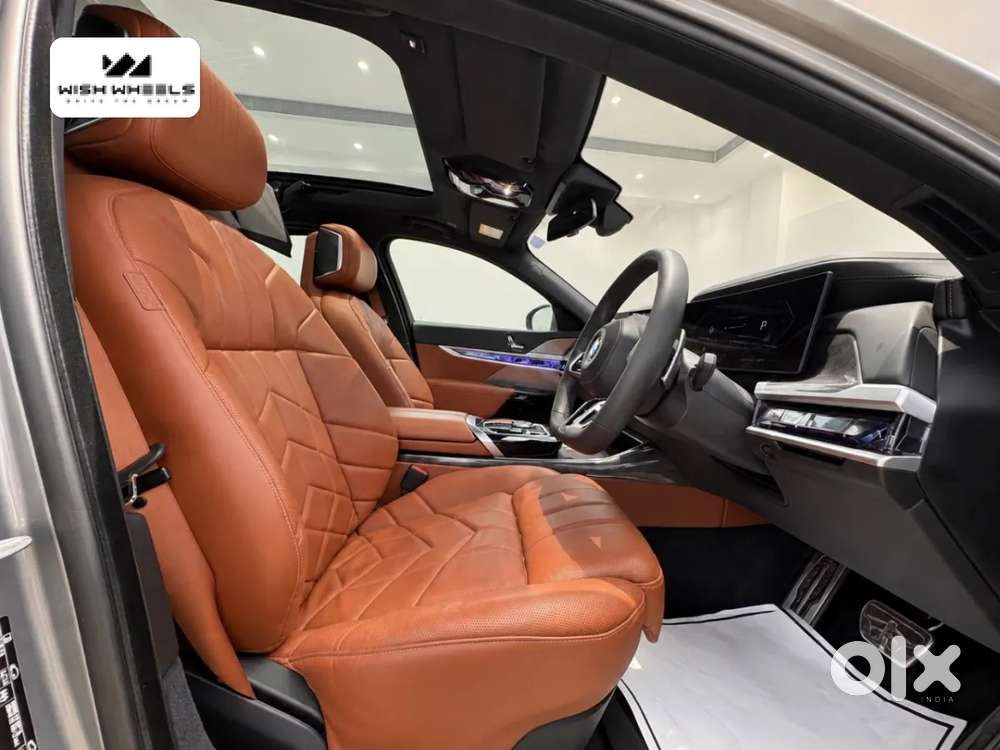 Bmw 7 Series 740i M Sport Petrol Automatic, 2023, Petrol