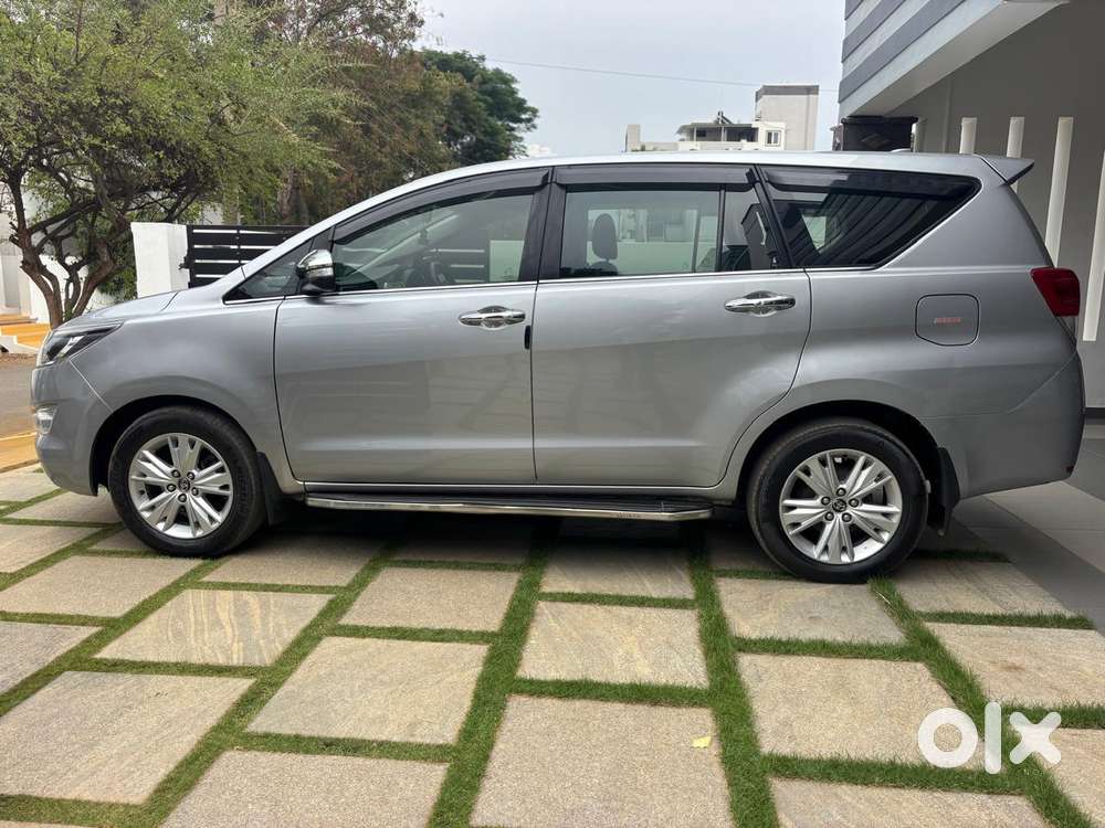 Toyota Innova Crysta, 2016, Diesel
