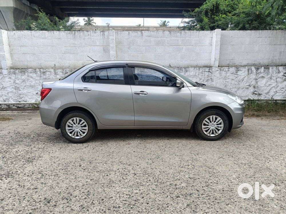Maruti Suzuki Dzire 1.2 Vxi Amt, 2021, Petrol