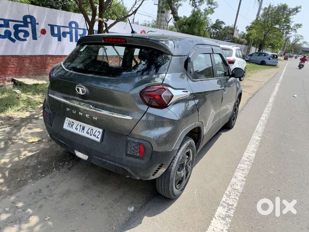 Tata Punch Facelift Pure (o), 2023, Petrol
