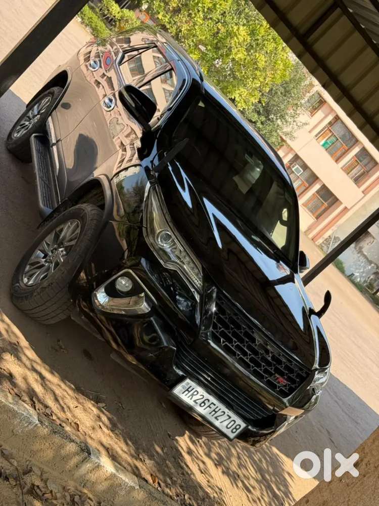 Toyota Fortuner 2017 Diesel 120000 Km Driven