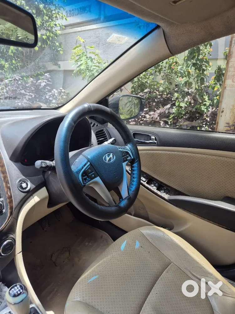 Hyundai Fluidic Verna 2013