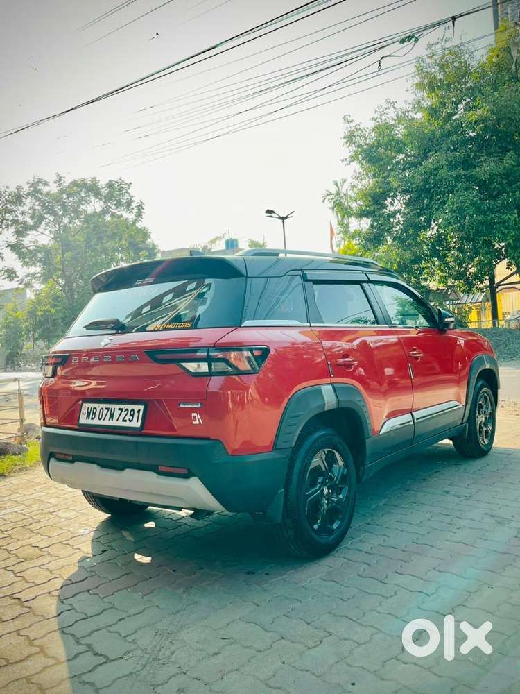 Maruti Suzuki Brezza 1.5 Zxi Smart Hybrid, 2025, Petrol