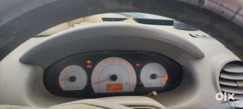 Mahindra Xylo D2 2011