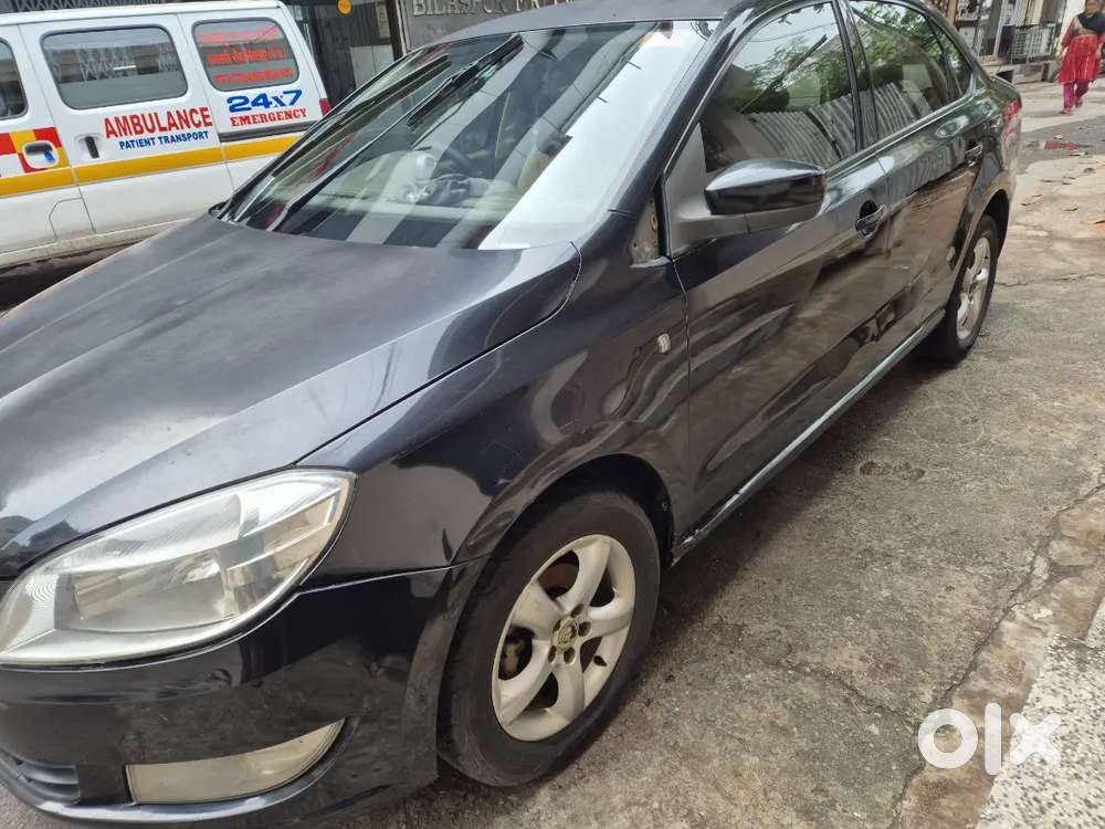 Skoda Rapid 1.6 Ambition 2014 Black