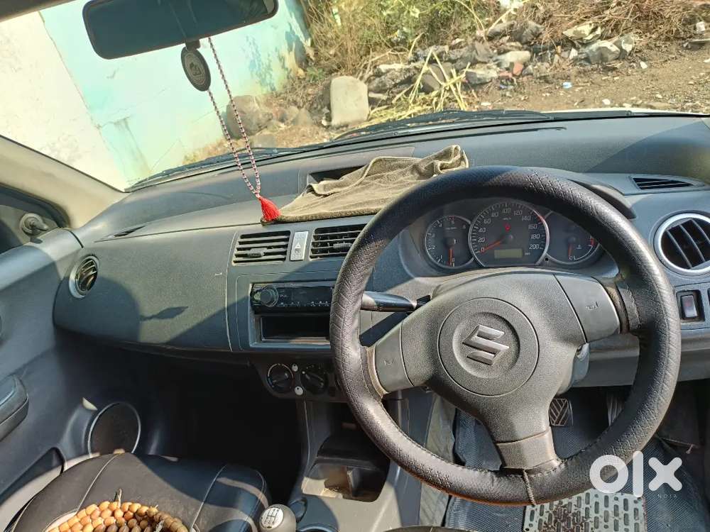 Maruti Suzuki Swift 2010