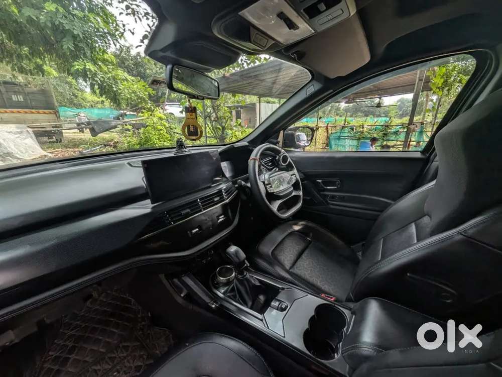 Tata Harrier Fearless Dark 2024