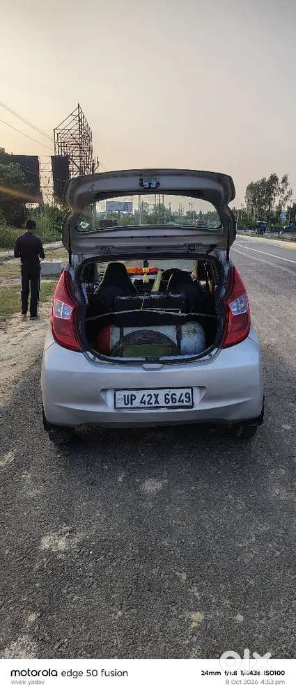 पेट्रोल+सीएनजी 35/38 का माइलेज कोई दिक्कत नहीं है तुरंत ट्रांसफर हो जा