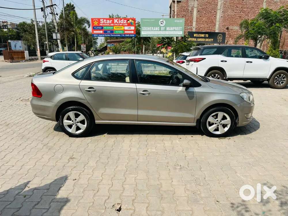Skoda Rapid 1.6 Elegance 2015