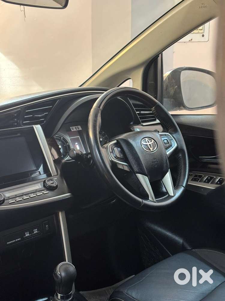 Toyota Innova Crysta 2.4 Z 7 Str, 2016, Diesel