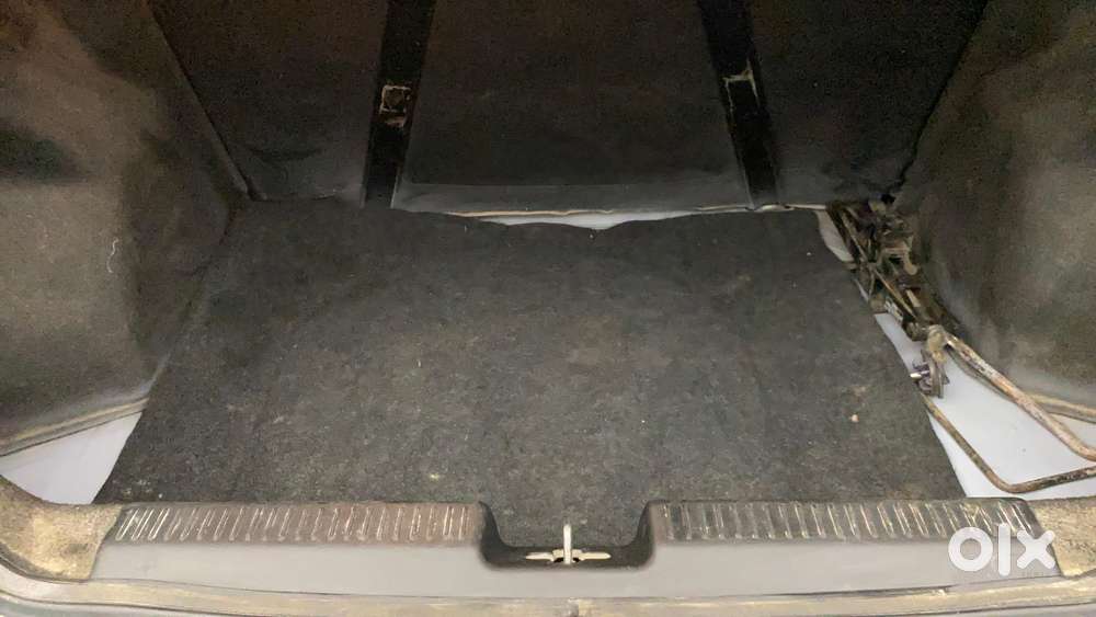 Maruti Suzuki Swift Dzire 1.2 Vxi Bsiv, 2021, Petrol