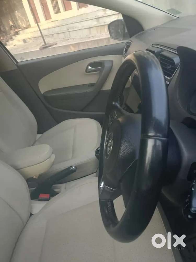 Volkswagen Vento Petrol 2013