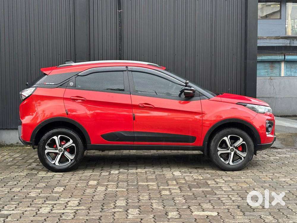 Tata Nexon 1.2 Revotron Xz Plus, 2023, Petrol