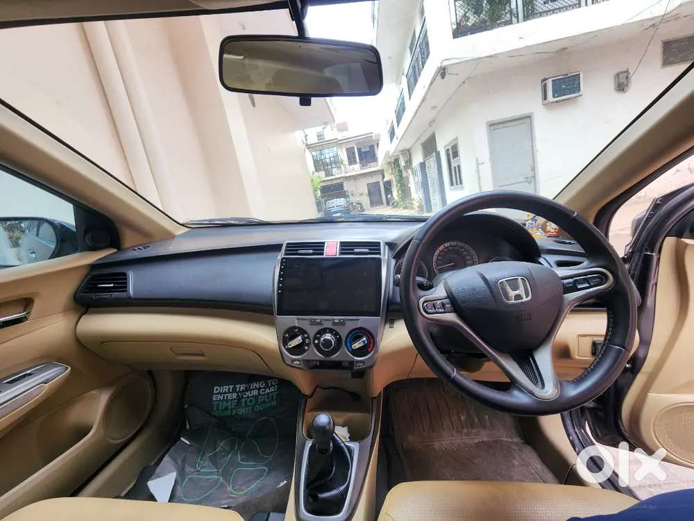 Honda City 2012 V Mt In U Titanium Colour