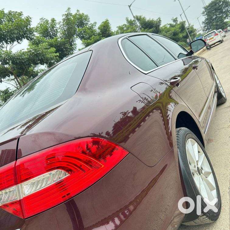 Skoda Superb Lk 1.8 Tsi At, 2015, Petrol