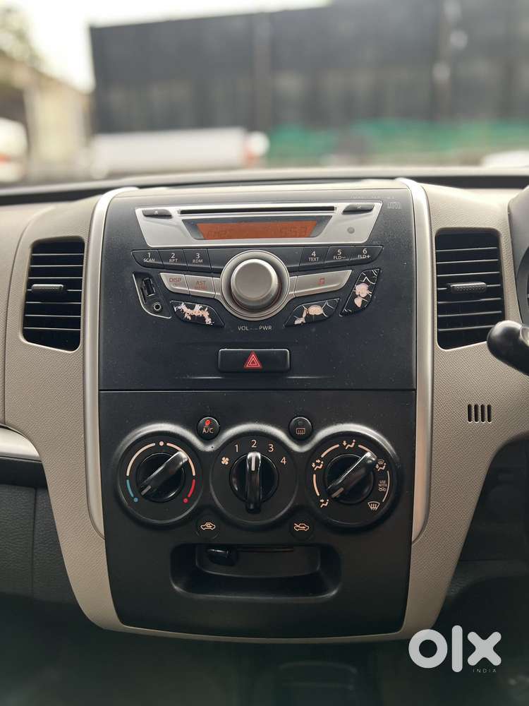 Maruti Suzuki Wagon R 1.0 Vxi (o) Amt, 2016, Petrol