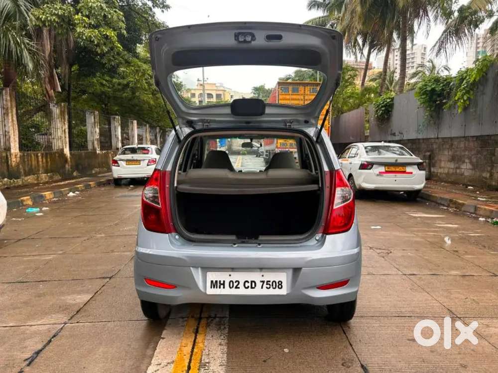 2011 Ending Almost 2012 Hyundai I10 Petrol Manual Only 17000 Km Driven