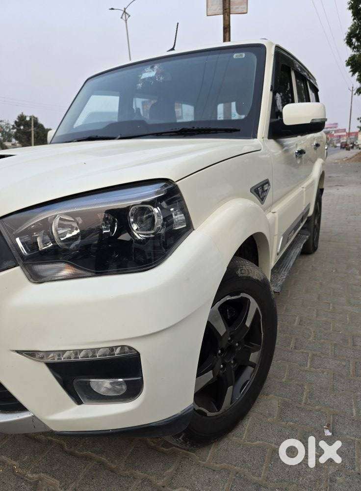 Mahindra Scorpio Classic 2.2 S Mt 7 Str, 2024, Diesel