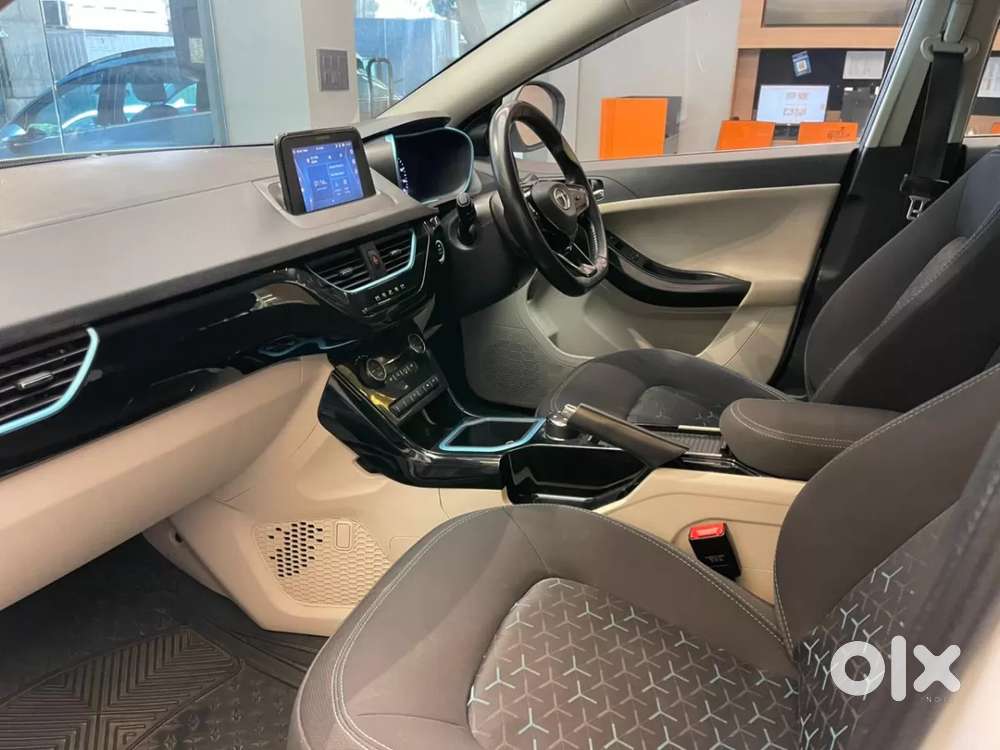 Tata Nexon Ev Xz Plus, 2022, Electric