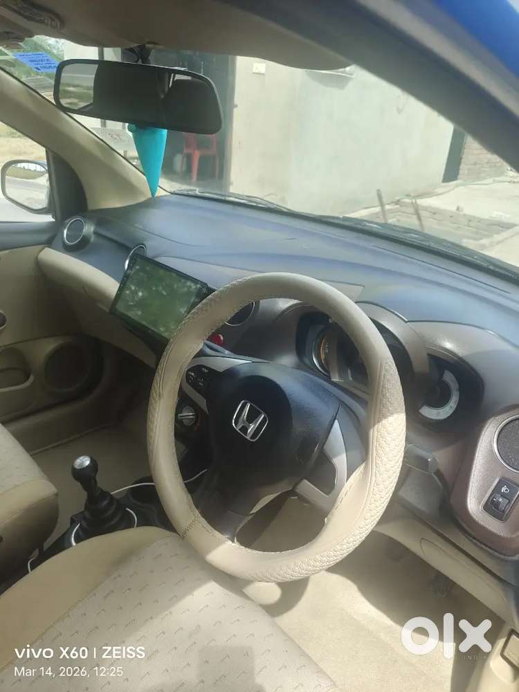 Honda Brio 2013 Petrol Well Maintained