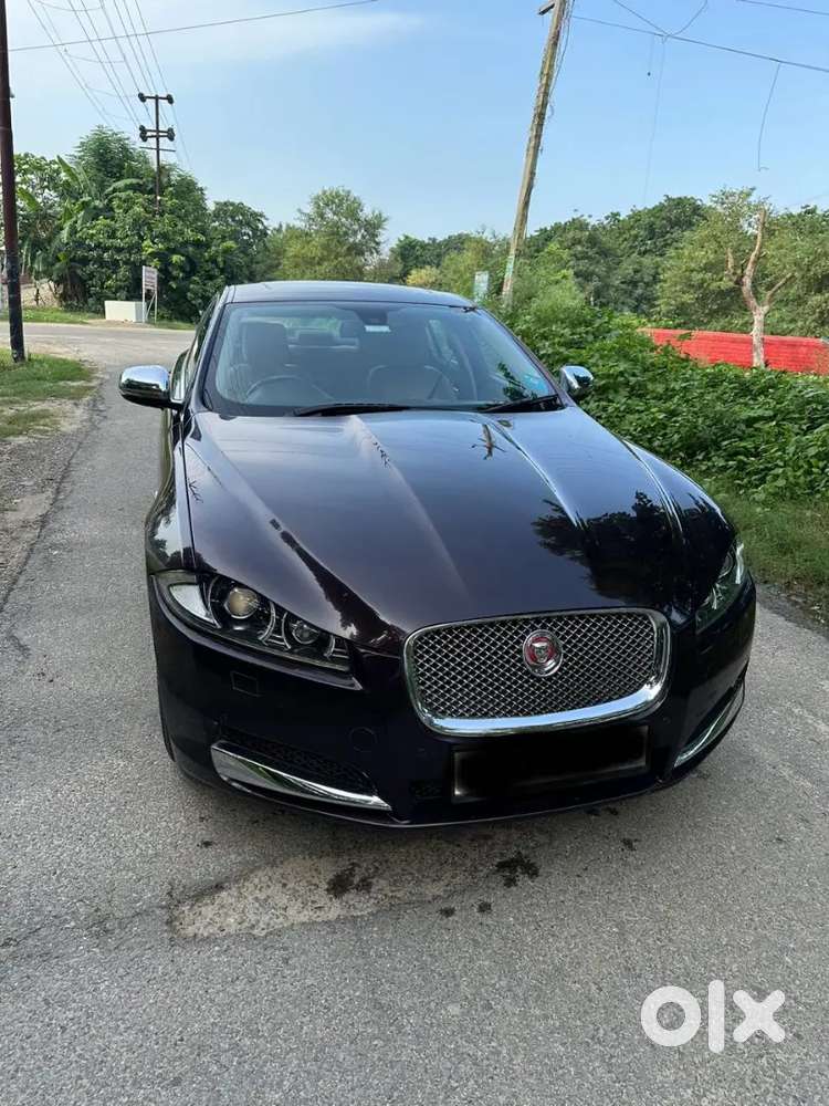 Jaguar Xf 2014 Diesel 30000 Km Driven