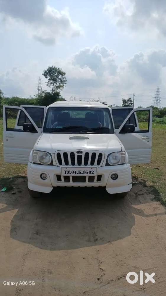 Mahindra Scorpio 2002