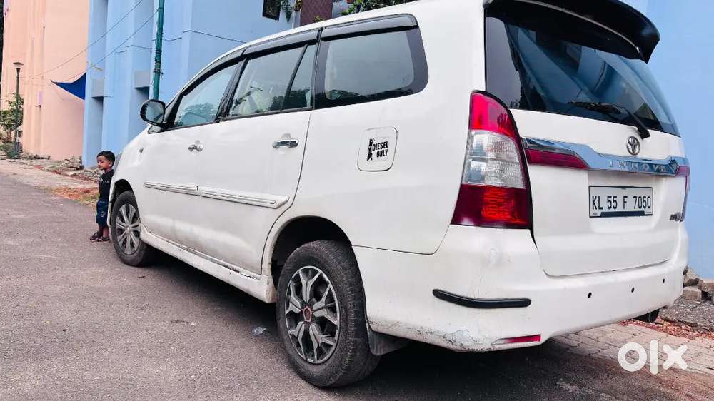 Toyota Innova 2007 Diesel 300528 Km Driven