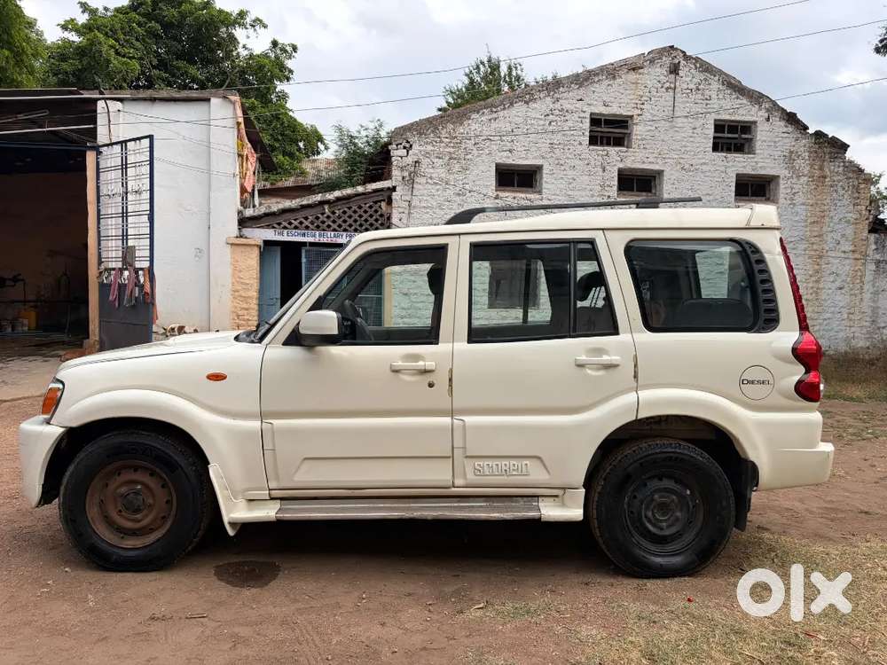 Mahindra Scorpio 2010 Diesel Manual