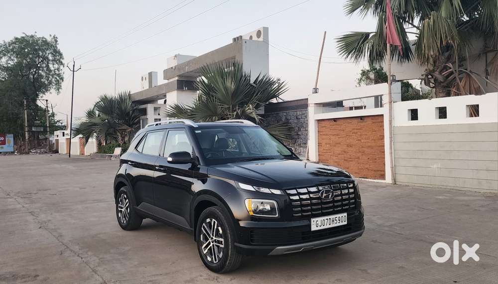 Hyundai Venue Sx Dual Tone Diesel, 2025, Diesel