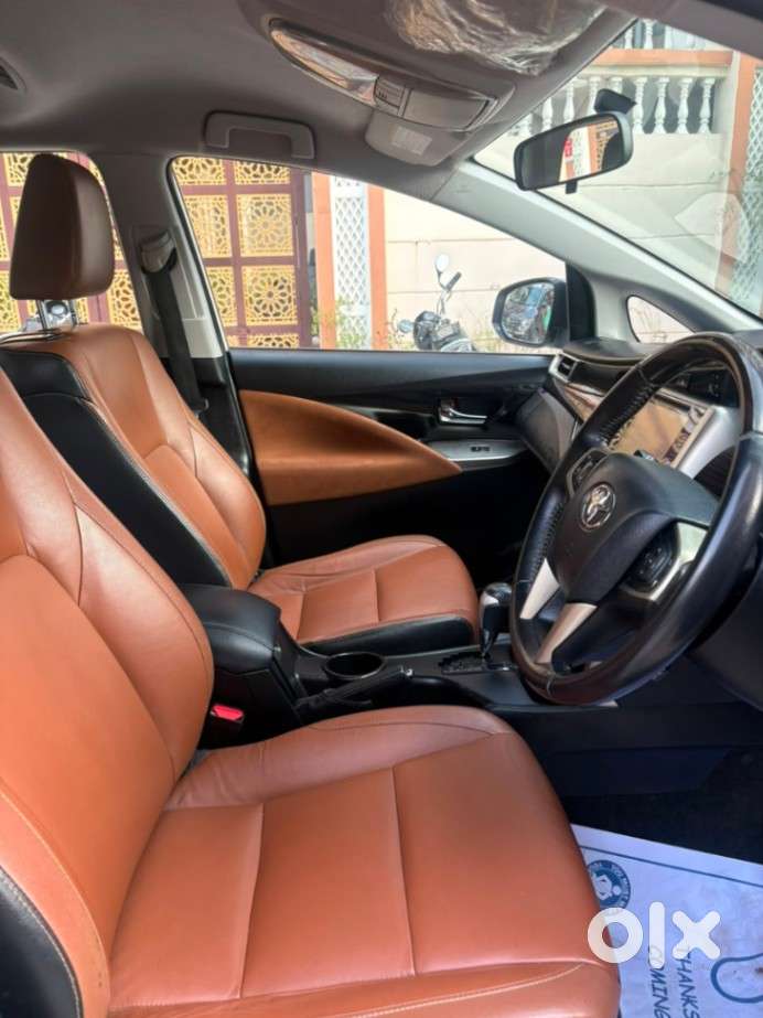 Toyota Innova Crysta 2.8z Automatic, 2017, Diesel
