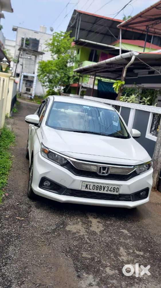 Honda Amaze 2020 Petrol 16000 Km Driven, Well Maintained