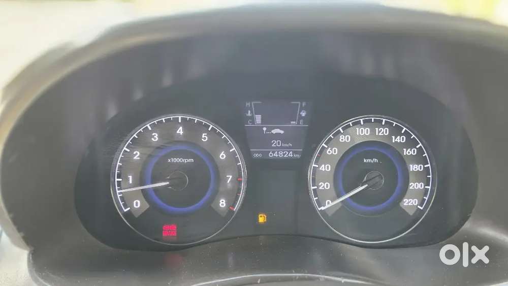 Hyundai Verna Fluidic 2011