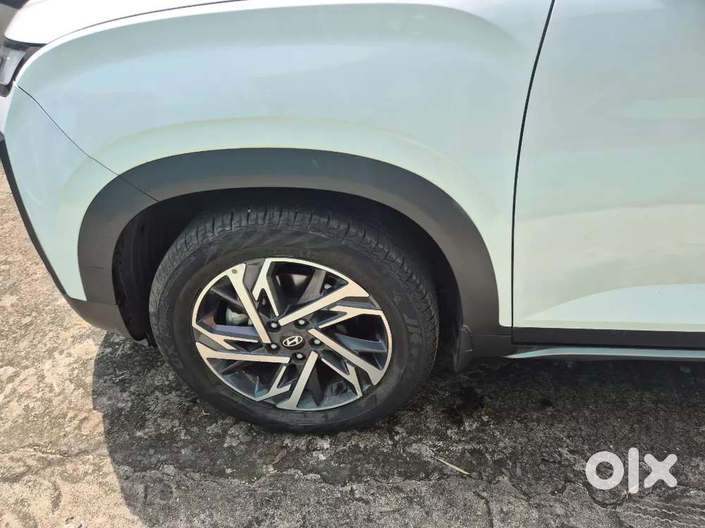Hyundai Creta Sx (o)  2025  Petrol  Sunroof + Adas