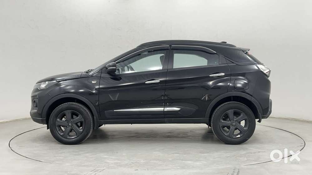 Tata Nexon 1.2 Revotron Xza Plus (o) Dark Edition, 2022, Petrol