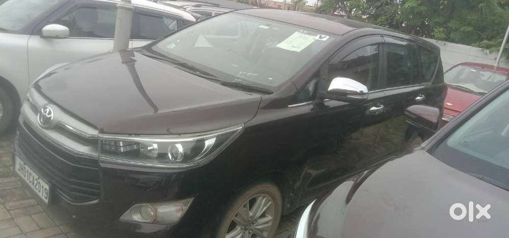 Toyota Innova Crysta 2.8 Z, 2016, Diesel