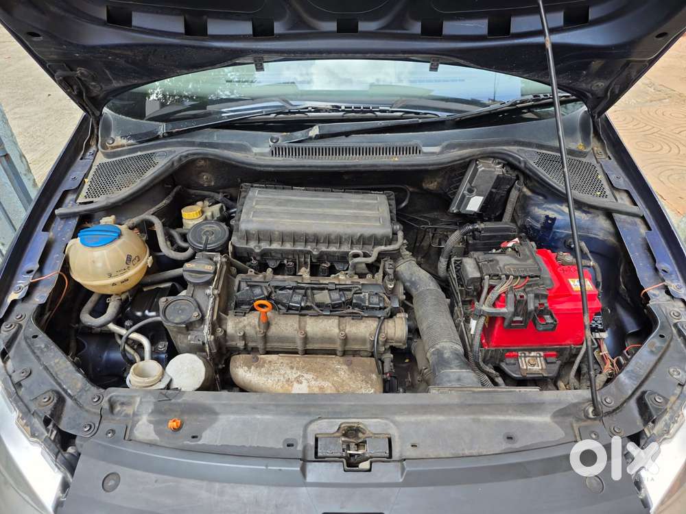 Volkswagen Vento 1.2 Highline Plus At 16 Alloy, 2011, Petrol
