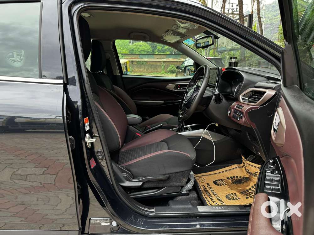 Maruti Suzuki Fronx Alpha 1.0l Turbo Mt, 2023, Petrol