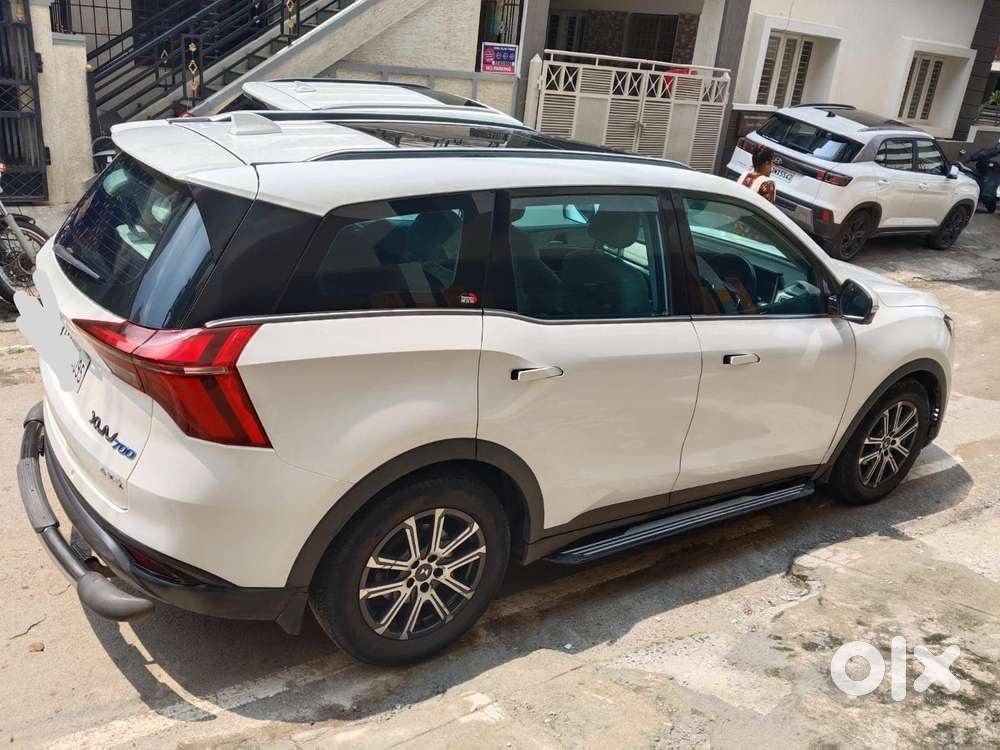 Mahindra Xuv700 2.2 Ax 7 Diesel At Luxury Pack Str, 2022, Diesel