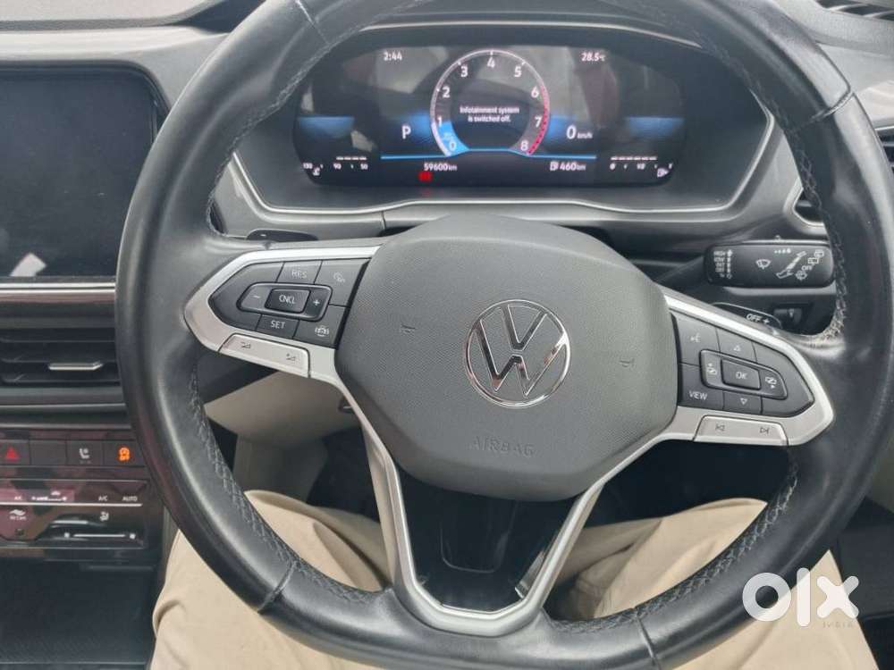 Volkswagen Taigun 1.0 Tsi Topline, 2023, Petrol