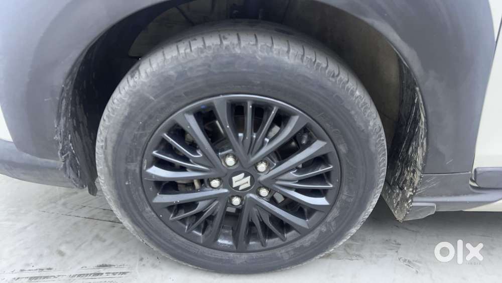 Maruti Suzuki Xl6 1.5 Alpha At, 2019, Petrol