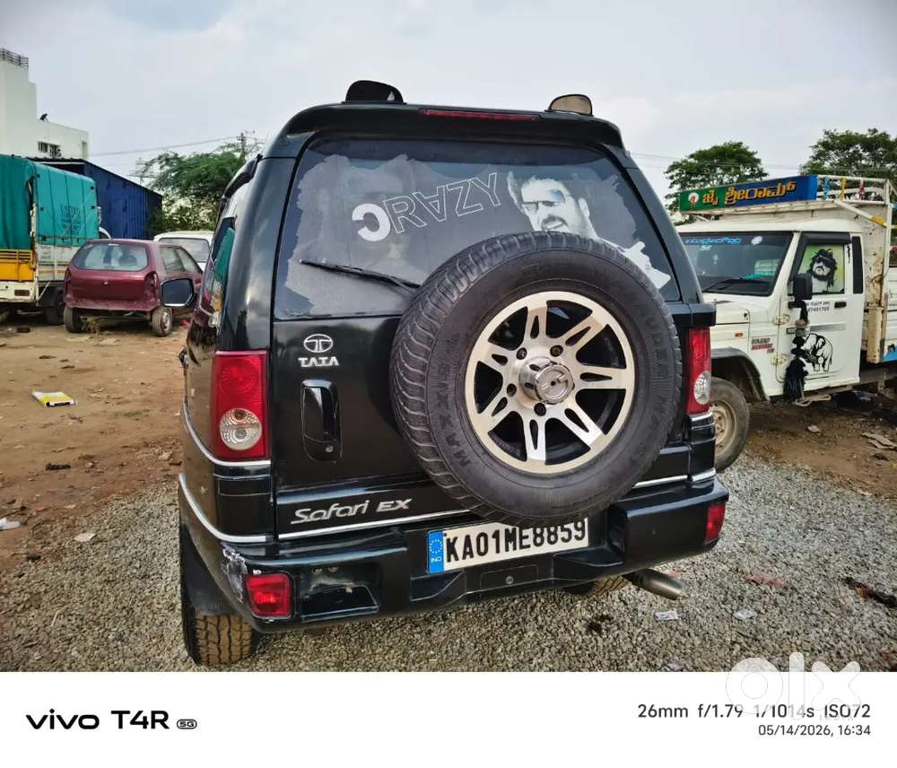 Tata Safari 2009
